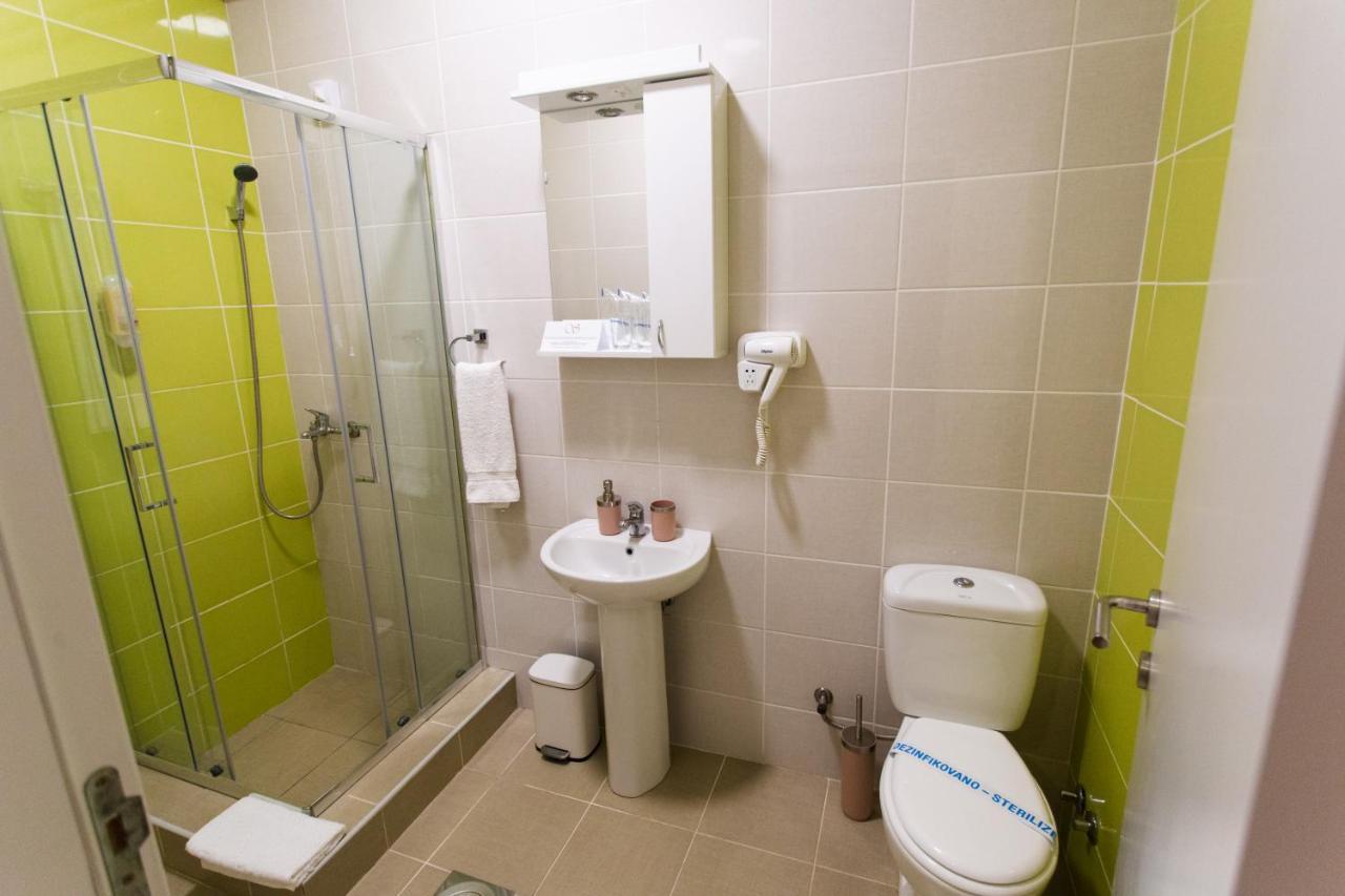 Hotel Srem Sremska Mitrovica Exterior foto